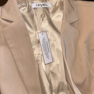 Cicy Bell Women’s Khaki Blazer NWT, Sz LG